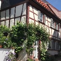 Maerchenerzählung von Michele Scherenberg im Wohlfühlhaus Bad Homburg