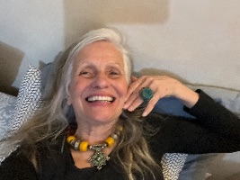 Maerchenerzählung von Michele Scherenberg im Wohlfühlhaus Bad Homburg